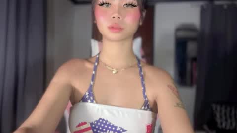 Snapshot of deliciousfaye chatting on September 17, 2025, 5:14 pm Hello your loving faye 3 online show from September 17, 2025, 5:14 pm