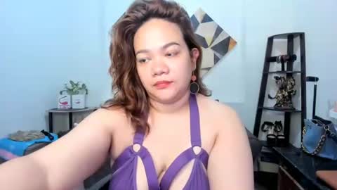Snapshot of delightfulcurvy chatting on January 10, 2025, 2:57 am delightfulcurvy online show from January 10, 2025, 2:57 am