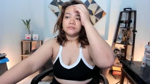Snapshot of delightfulcurvy chatting on January 14, 2025, 7:27 am delightfulcurvy online show from January 14, 2025, 7:27 am