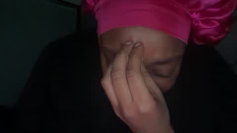 Snapshot of delightfuldark chatting on October 24, 2025, 5:09 pm delightfuldark online show from October 24, 2025, 5:09 pm