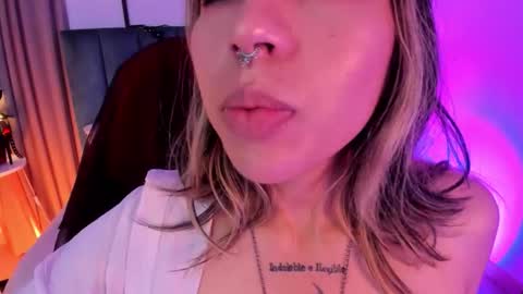 Snapshot of delilah_fix chatting on March 21, 2026, 9:29 pm della online show from March 21, 2026, 9:29 pm