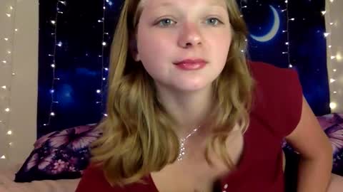 Snapshot of delilalove3412 chatting on April 14, 2026, 9:21 pm DelilaLove3412 online show from April 14, 2026, 9:21 pm