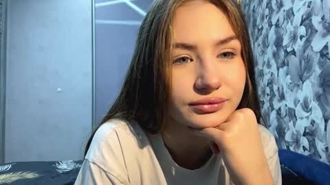 Lea online show from December 19, 2025, 7:21 pm