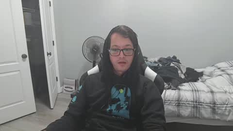 Snapshot of delirium451 chatting on December 31, 2024, 2:29 am Delirium online show from December 31, 2024, 2:29 am