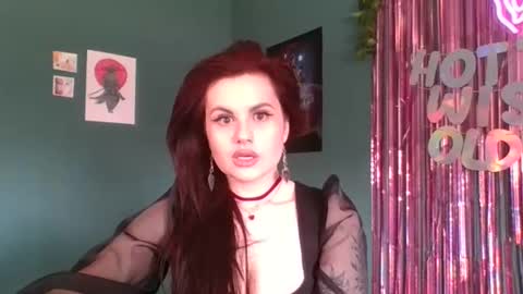 Snapshot of dellacrush_ chatting on February 6, 2025, 2:04 pm dellacrush_ online show from February 6, 2025, 2:04 pm