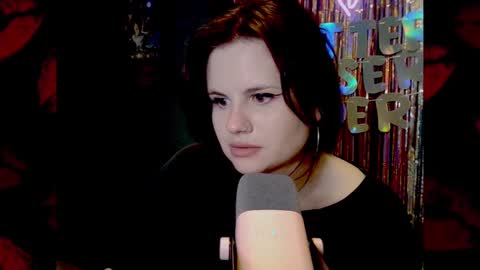 Snapshot of dellacrush_ chatting on February 13, 2025, 8:45 pm dellacrush_ online show from February 13, 2025, 8:45 pm