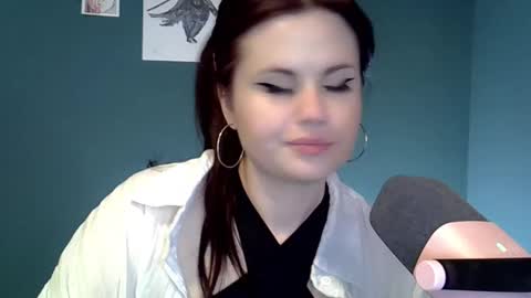 Snapshot of dellacrush_ chatting on February 20, 2025, 8:47 pm dellacrush_ online show from February 20, 2025, 8:47 pm