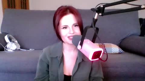 Snapshot of dellacrush_ chatting on March 9, 2025, 6:11 pm dellacrush_ online show from March 9, 2025, 6:11 pm