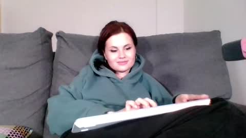 Snapshot of dellacrush_ chatting on March 10, 2025, 6:23 pm dellacrush_ online show from March 10, 2025, 6:23 pm