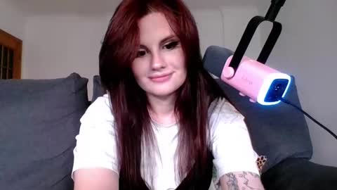 Snapshot of dellacrush_ chatting on March 11, 2025, 6:08 pm dellacrush_ online show from March 11, 2025, 6:08 pm