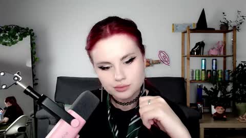 Snapshot of dellacrush_ chatting on September 21, 2025, 6:42 pm dellacrush_ online show from September 21, 2025, 6:42 pm