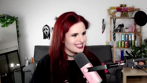 Snapshot of dellacrush_ chatting on October 11, 2025, 5:33 pm dellacrush_ online show from October 11, 2025, 5:33 pm