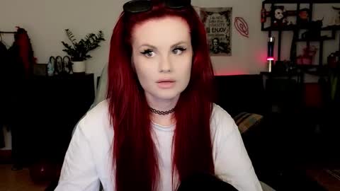 dellacrush_ online show from March 2, 2026, 6:04 pm