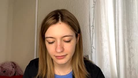 Snapshot of dellisifuentes chatting on February 1, 2026, 12:48 pm Sia online show from February 1, 2026, 12:48 pm