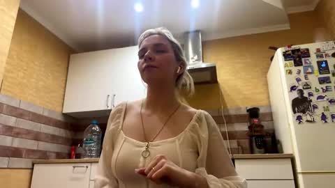 Florence online show from February 11, 2026, 5:40 pm