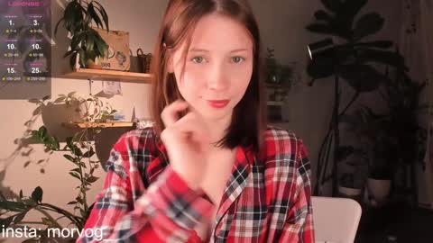 Snapshot of delorathecookie chatting on December 9, 2024, 3:18 am Delora online show from December 9, 2024, 3:18 am