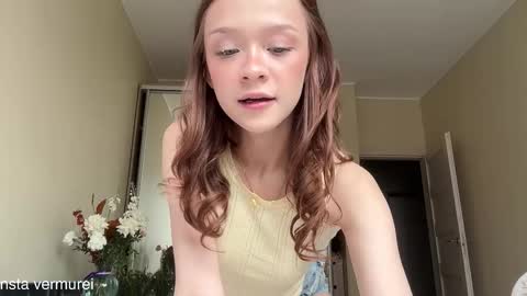 Snapshot of delorathecookie chatting on September 16, 2025, 9:32 am Delora online show from September 16, 2025, 9:32 am