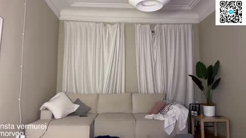 Snapshot of delorathecookie chatting on October 21, 2025, 9:26 pm Delora online show from October 21, 2025, 9:26 pm