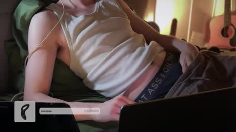 Del Petious online show from December 15, 2025, 11:20 pm