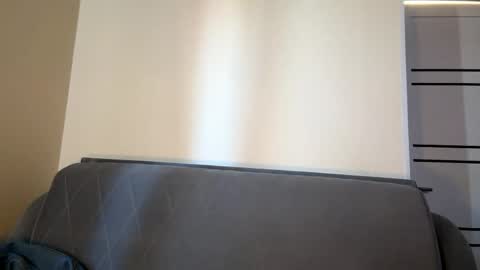 Delphaswindler online show from April 26, 2026, 12:36 pm