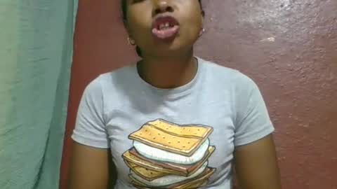 Snapshot of delphin774164 chatting on March 3, 2026, 2:45 pm delphin774164 online show from March 3, 2026, 2:45 pm