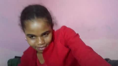 delphine online show from May 19, 2026, 6:58 pm