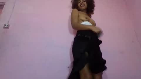 delphine online show from May 20, 2026, 10:21 am