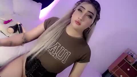 Chesca online show from October 20, 2025, 8:15 am