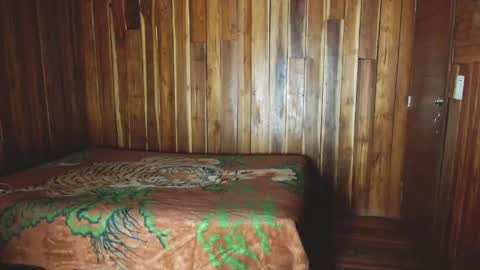 Snapshot of demarcous_nm chatting on October 9, 2025, 12:19 am D.C online show from October 9, 2025, 12:19 am