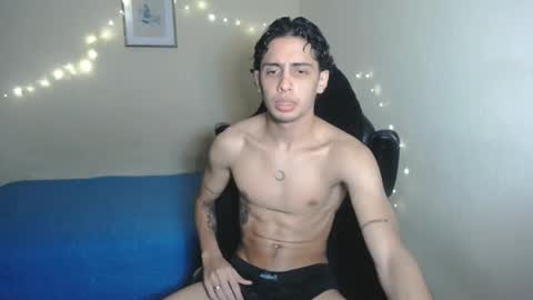 Snapshot of demeter_salviati chatting on February 21, 2025, 2:39 am Demeter Salviati online show from February 21, 2025, 2:39 am