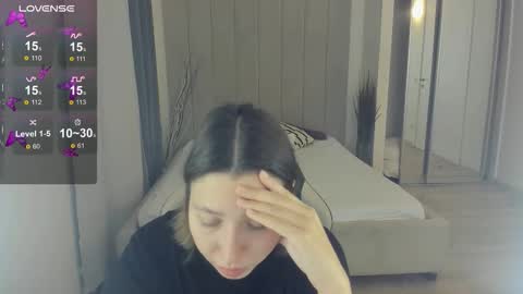 Snapshot of demi_loran chatting on September 20, 2025, 5:41 am DEMI online show from September 20, 2025, 5:41 am