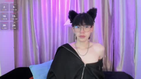 demian_hush online show from May 5, 2026, 3:14 am