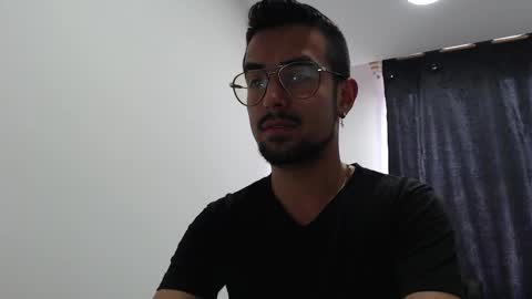 demian_val_4 online show from January 27, 2025, 6:41 pm