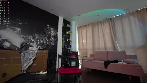 demianblake online show from September 17, 2025, 2:41 pm