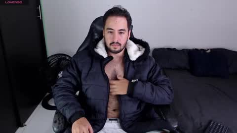 Demon Salvatore online show from September 20, 2025, 5:03 pm