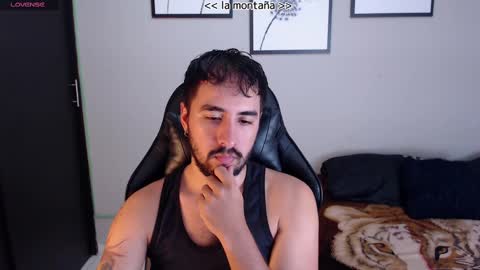 Demon Salvatore online show from September 25, 2025, 1:09 am