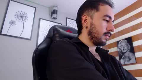 Demon Salvatore online show from October 26, 2025, 1:11 am