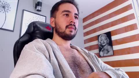 Demon Salvatore online show from October 26, 2025, 10:25 pm