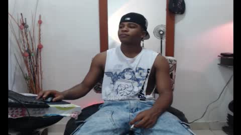 Snapshot of demond_333 chatting on September 28, 2025, 2:22 pm DEMOND online show from September 28, 2025, 2:22 pm