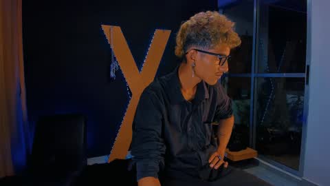 Snapshot of demonkush_ chatting on January 4, 2025, 11:27 pm DemonKush online show from January 4, 2025, 11:27 pm