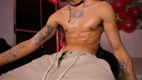Snapshot of demonkush_ chatting on February 17, 2025, 4:31 am DemonKush online show from February 17, 2025, 4:31 am