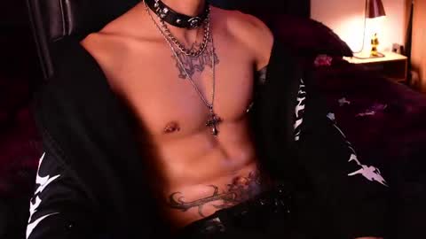 DemonKush online show from July 5, 2026, 4:19 am