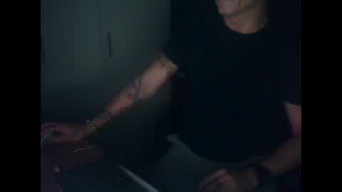 demonnn651 online show from October 22, 2025, 3:07 am