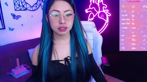 Demy  online show from December 14, 2024, 2:23 am