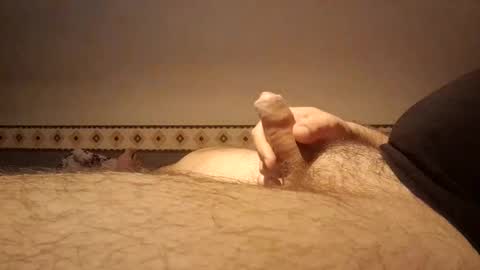 den2807 online show from September 17, 2025, 11:39 pm