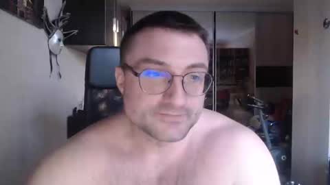 Den online show from February 17, 2025, 1:32 pm