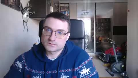 Den online show from February 24, 2025, 10:26 am