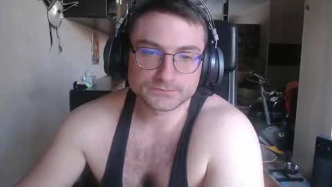 Den online show from February 26, 2025, 10:58 am