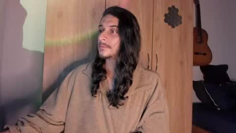 Snapshot of den_shatw_ chatting on June 11, 2026, 9:57 pm Denis online show from June 11, 2026, 9:57 pm