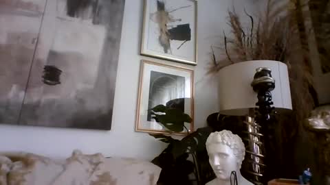 denboisvin2043 online show from March 6, 2025, 11:58 am